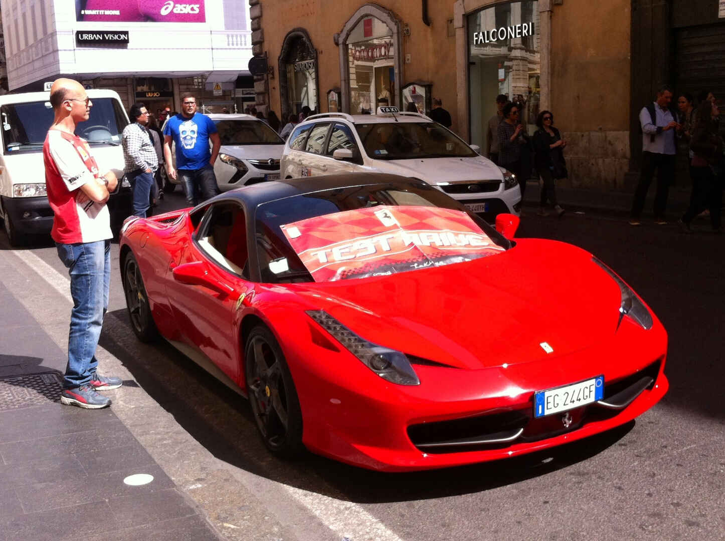 Ferrari.JPG