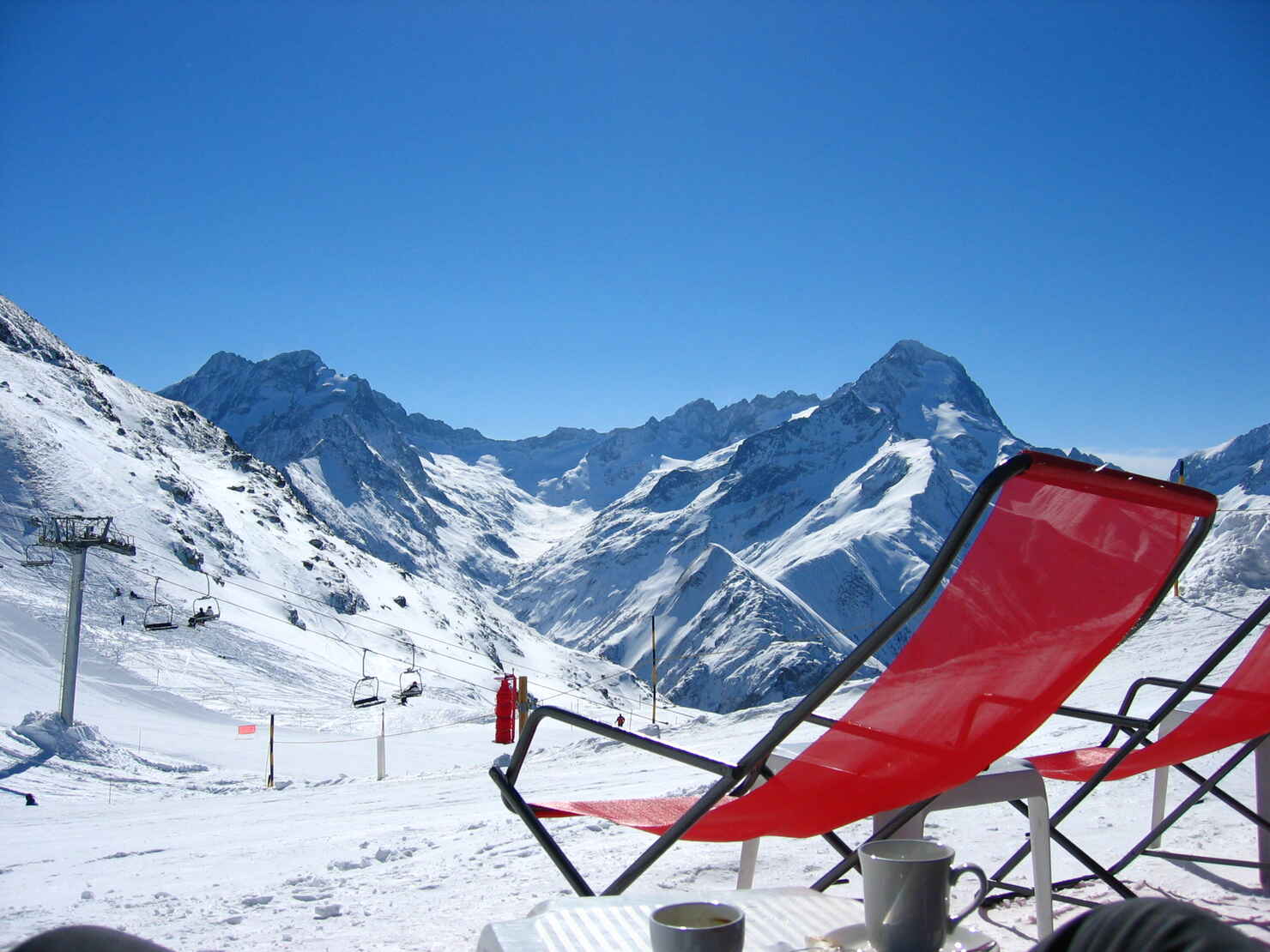 mountains-1400996.jpg