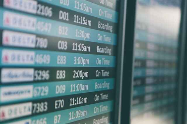 airport-690556_640.jpg