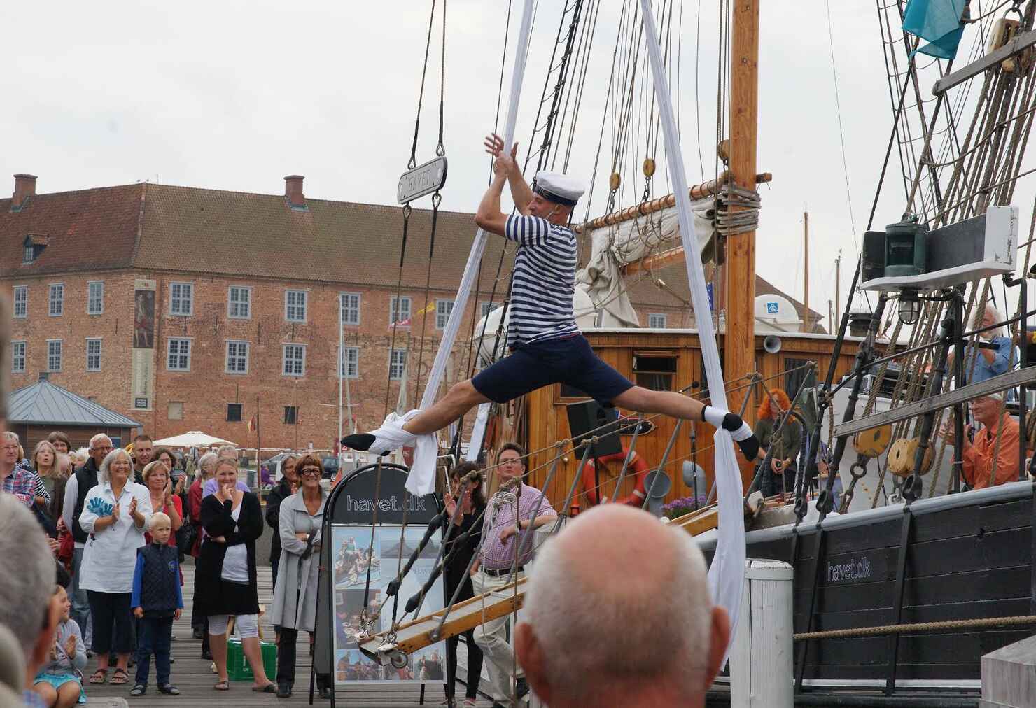 regatta3.jpg