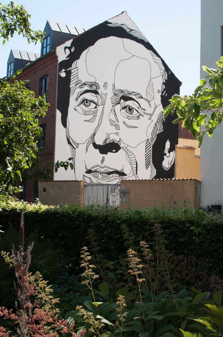 Hans Christian Andersen Gable Portrait.jpg