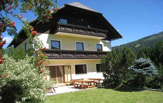 Apartment mh17562