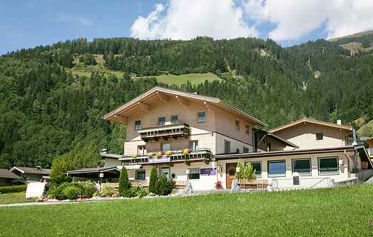 Apartment mh17861