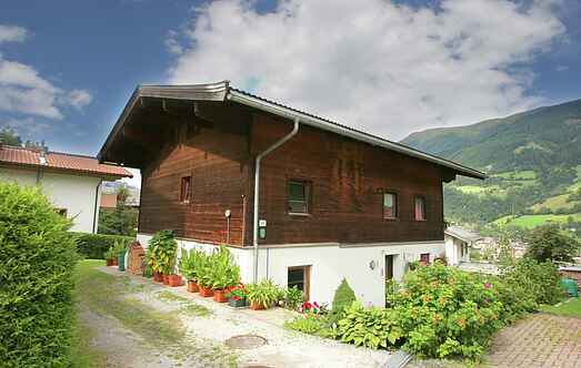 Apartment mh17863