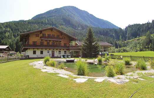 Holiday home mh17895