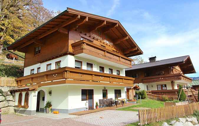 Apartment mh48382