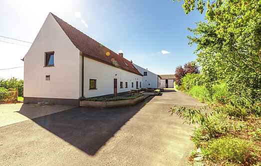 Farm house mh20585
