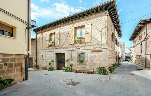 Manor house mh23092