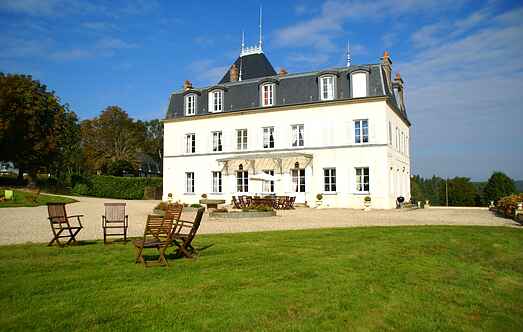 Castle mh24973