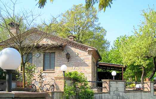 Cottage mh29835