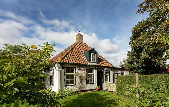 Chalet mh46064
