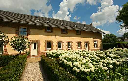 Farm house mh31792