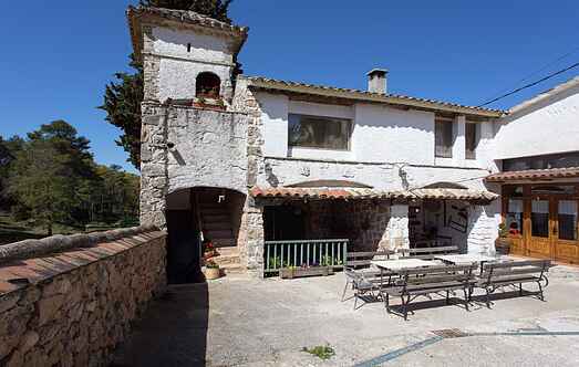 Castle mh24097