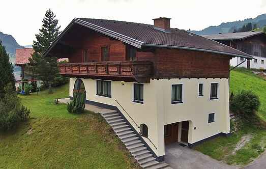 Cottage mh17608