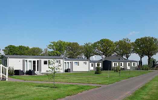 Cottage mh59405