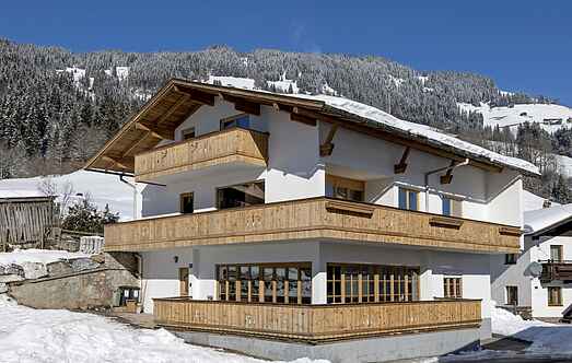 Cottage mh56223