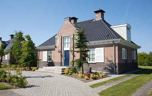 Manor house mh32307