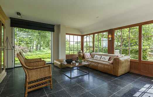 Manor house mh20658