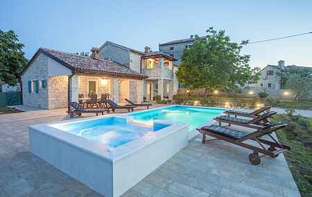 Villa mh67692