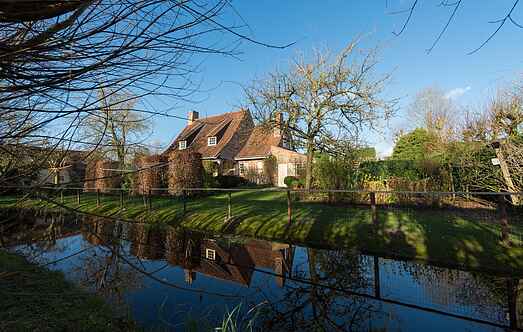 Manor house mh69155