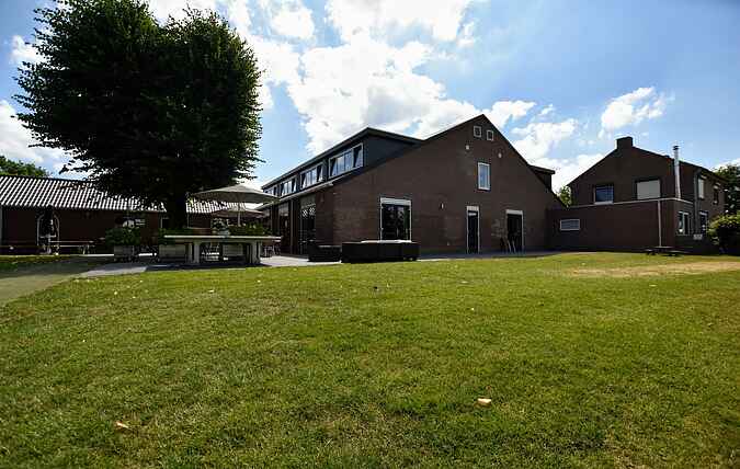 Farm house mh54917