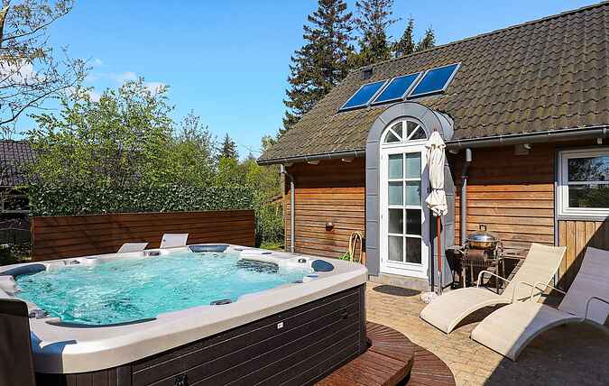 Holiday home mh64015