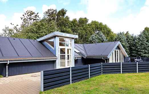 Holiday home mh16369