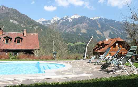 Apartment mh17427