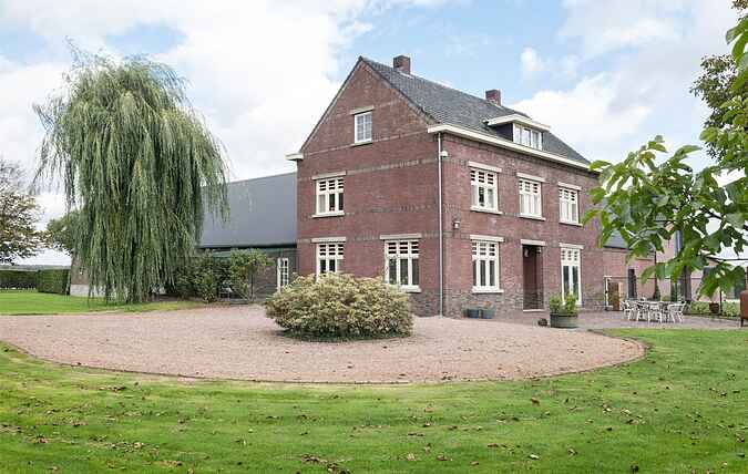 Villa mh70606