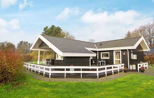 Holiday home mh37757