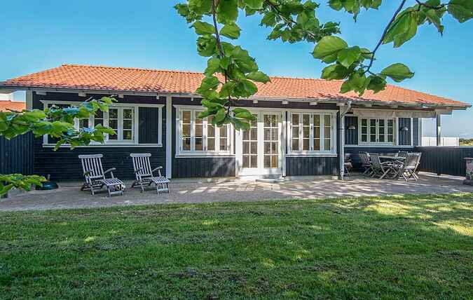 Holiday home mh17005