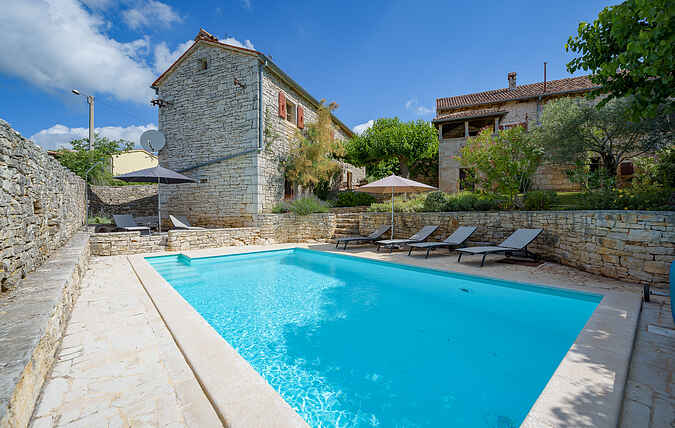Villa mh81758