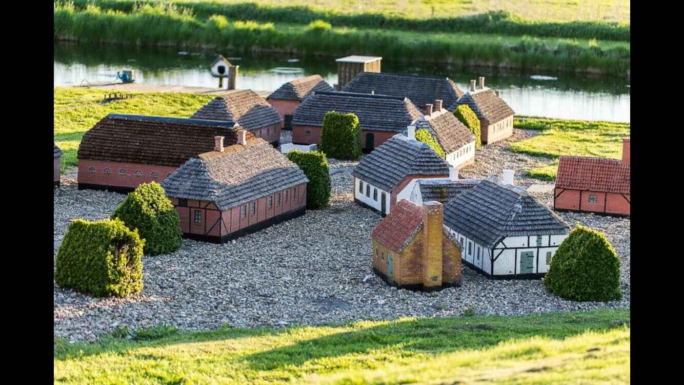 Daugbjerg Minilandsby.jpg