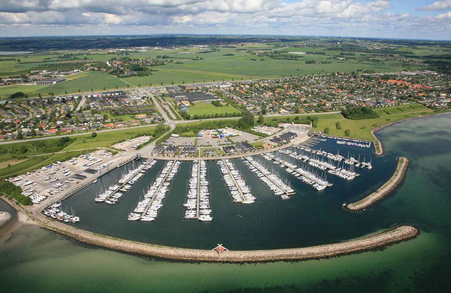 Egå Marina.jpg
