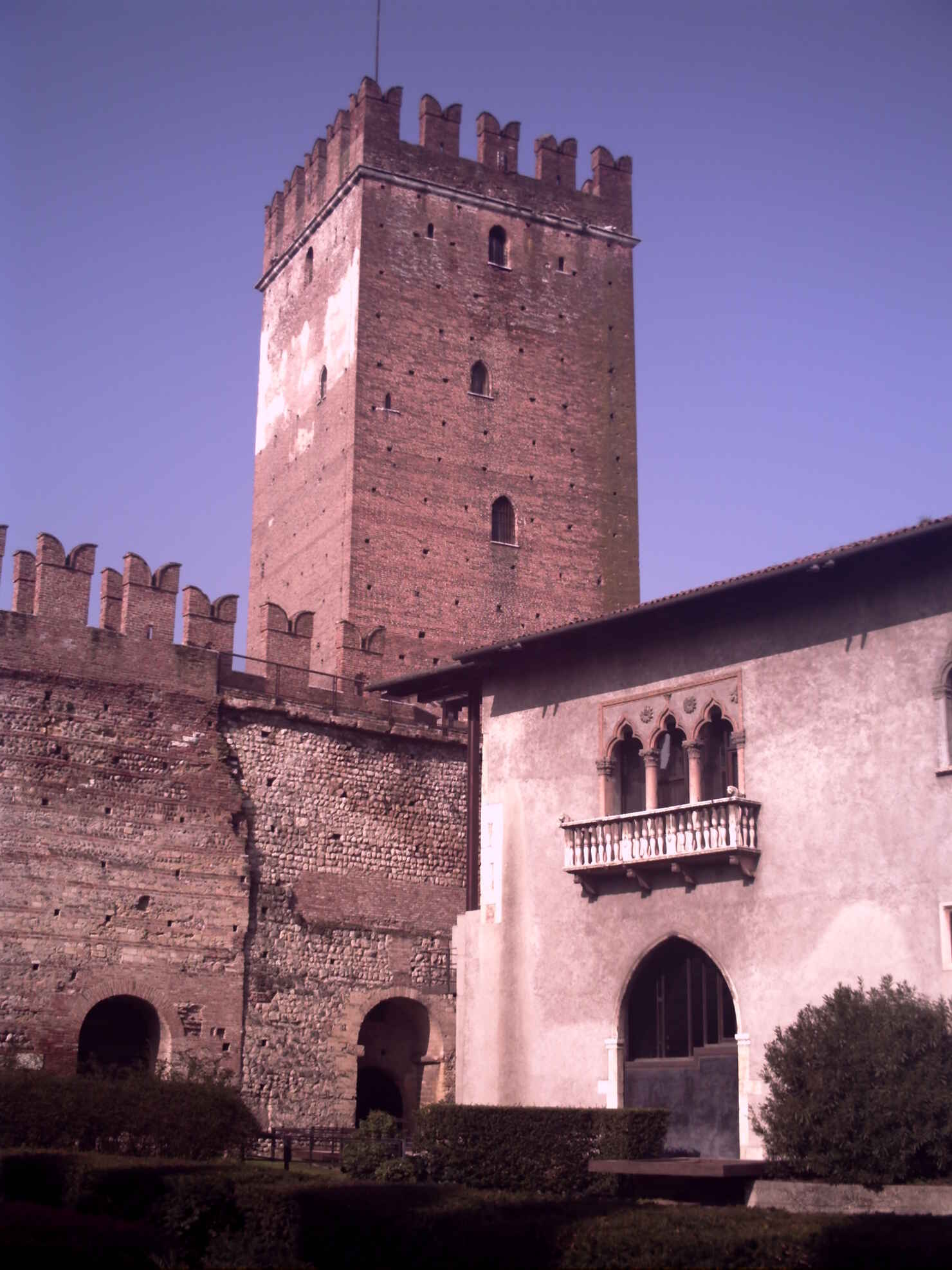 Castselvecchio