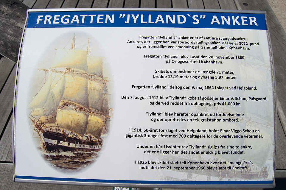 Fregatten Jylland ankerskilt